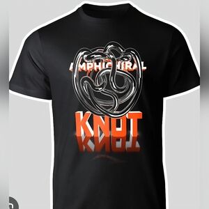 NEW The Curiosity Box Amphichiral Knot Tee